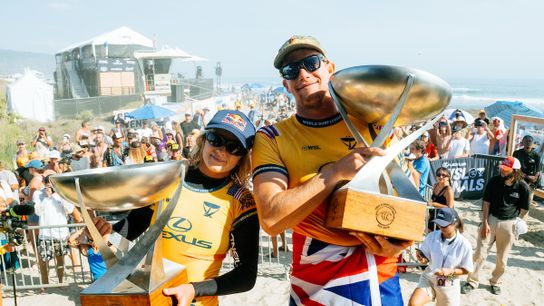 Caitlin Simmers Makes History as Youngest World Surfing Champion at WSL Finals (World Surf League)