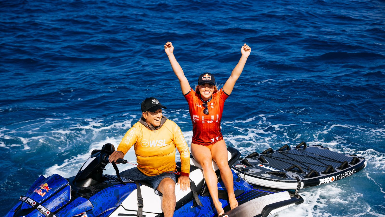 Erin Brooks' Pacific Run Ends With Another Cloudbreak Victory (Surfing)