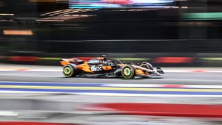 Singapore GP Practice: Alonso Fastest in FP1, Piastri Leads FP2 Amid Red Flags (Formula 1). Photo by Formula 1