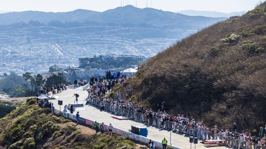 Skateboarders from around the Bay Area ascend to iconic SF landmark for contest (Skateboarding)