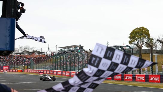 Verstappen Holds Off McLaren Duo For Fourth Consecutive Japanese GP Victory (Formula 1)