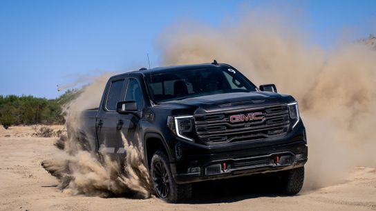 Auto | Redefining Off-Road Luxury Truck with the 2022 GMC Sierra 1500 AT4X and 2023 AT4X AEV (Auto)