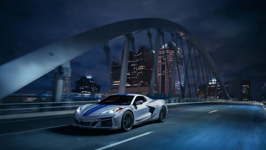 The All New Corvette E-Ray (Auto)