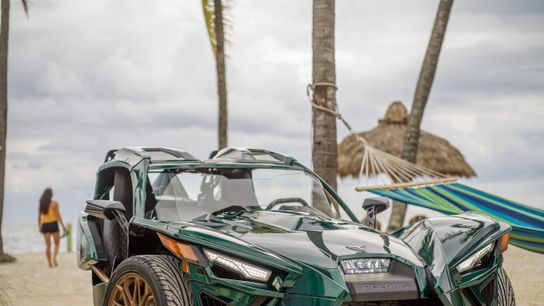 Polaris Slingshot Releases New Limited-Edition (Auto)