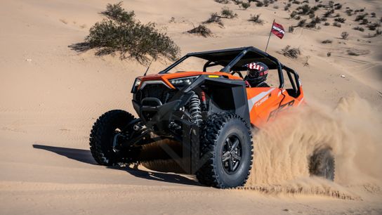 Polaris’ Camp RZR Returns to Glamis to Kick Off Dune Season featuring a Performance by Everclear (Off Road)