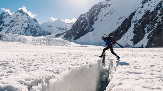 Saving a life with a drone. The Andrzej Bargiel and Rick Allen Story. (Skiing)